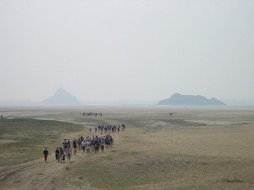 Au bout du chemin ..... Le Mont et Tombelaine !