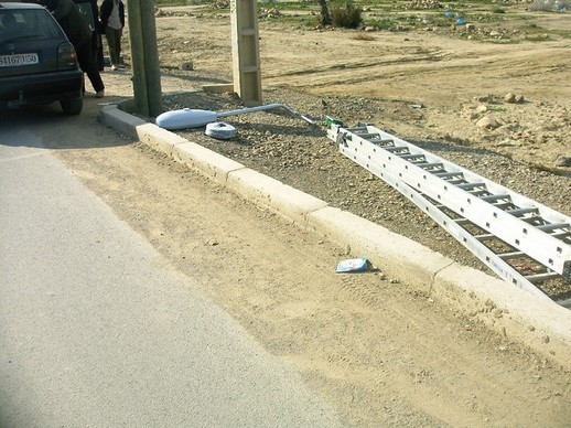 بلدية الدريوش : الشروع في بناء دار اليتيم بتزامن مع تقوية الإنارة بحي بين الويدان بلدية الدريوش : الشروع في بناء دار اليتيم بتزامن مع تقوية الإنارة بحي بين الويدان