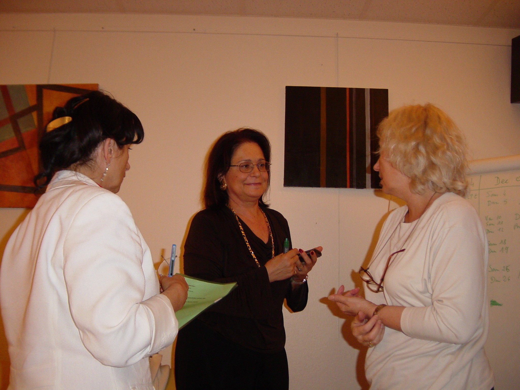 Annie, Shanan et Julie sept 2004 Annie, Shanan et Julie sept 2004