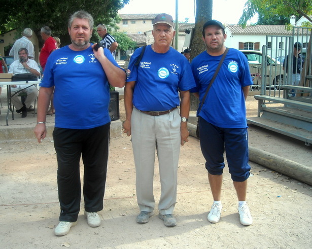 Les vainqueurs 2011 : Laurent Caparros , Jean-Paul Capelle et Cédric Bosch Les vainqueurs 2011 : Laurent Caparros , Jean-Paul Capelle et Cédric Bosch