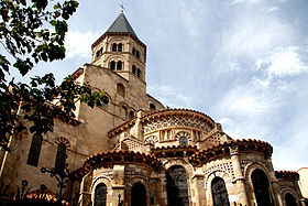 Visite guidé  du musée MICHELIN, Cathédrale Notre-Dame-de-l ‘Assomption, Notre-Dame-du-Port, une église collégiale de Clermont