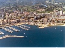 LE VENGEUR, UNE ÉPAVE NAPOLÉONIENNE DANS LE PORT DE L'AMIRAUTÉ LE VENGEUR, UNE ÉPAVE NAPOLÉONIENNE DANS LE PORT DE L'AMIRAUTÉ