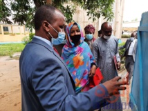 Tchad : la ministre de l'Hydraulique visite les services de la STE Tchad : la ministre de l'Hydraulique visite les services de la STE