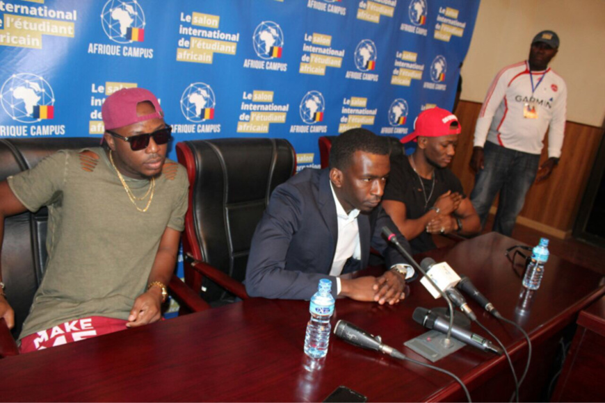 Le promoteur Naïr Abakar et le groupe Toofan. Alwihda Info/D.W.