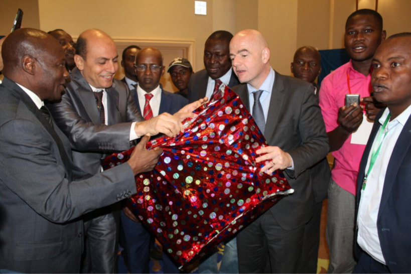 Tchad : La visite en images du patron de la FIFA