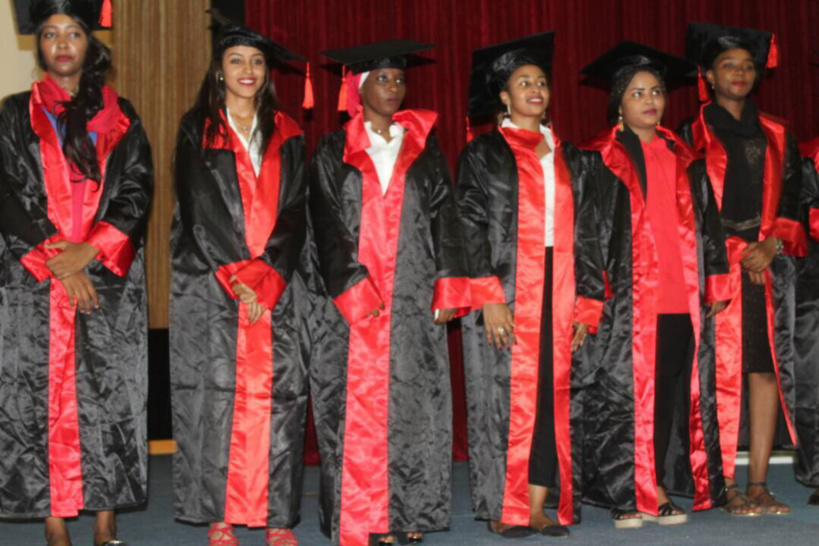 Tchad : Le Complexe Scolaire International Bahar distingue 10 lauréats en mathématiques