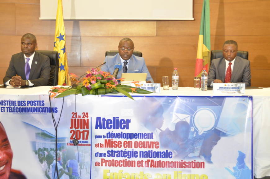 Le ministre Léon Juste Ibombo, à l'ouverture des travaux Le ministre Léon Juste Ibombo, à l'ouverture des travaux