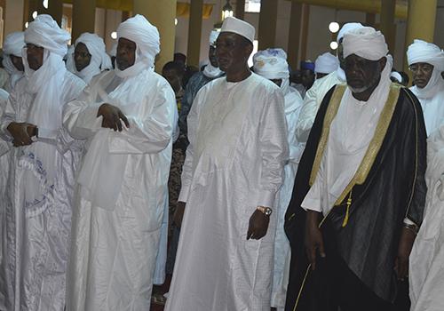 Pour l'Aïd el-Fitr, Déby appelle les tchadiens à "l'esprit absolu de la citoyenneté"