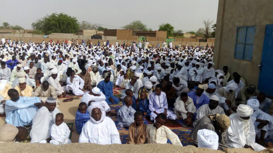 Tchad : En images, la prière de l'Aïd El Fitr à Abéché Tchad : En images, la prière de l'Aïd El Fitr à Abéché