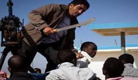 L'Algérie signe et persiste dans son refus de toute présence de migrants noirs africains sur son territoire L'Algérie signe et persiste dans son refus de toute présence de migrants noirs africains sur son territoire