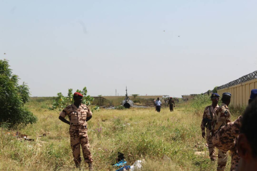 Tchad: Un avion français rate son décollage, les deux pilotes indemnes Tchad: Un avion français rate son décollage, les deux pilotes indemnes