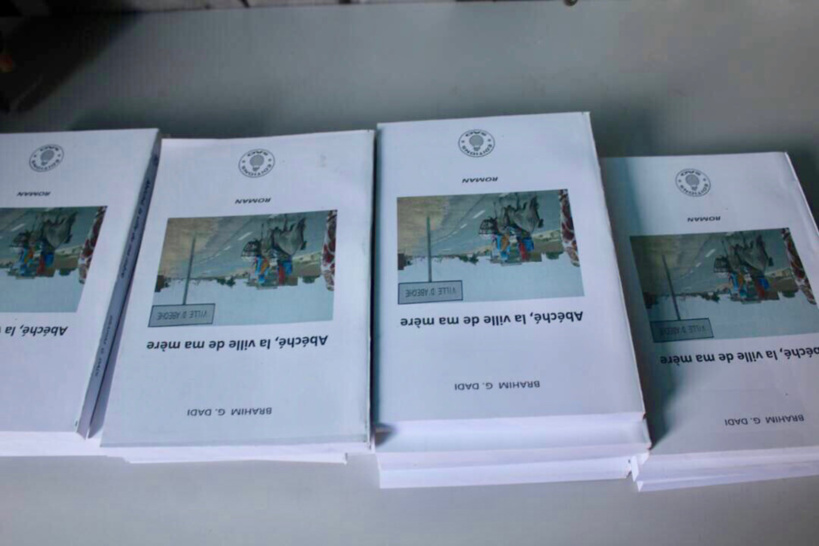 Tchad : Brahim Guihini présente son ouvrage « Abéché, ville de ma mère » Tchad : Brahim Guihini présente son ouvrage « Abéché, ville de ma mère »