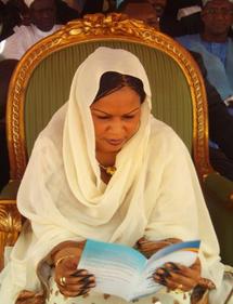 Tchad: Hinda Deby Itno et les gestes de cœur