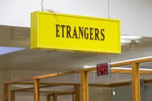 Lettre ouverte à Monsieur Gérard COLLOMB, Ministre de l’Intérieur - Accueil des étrangers en préfecture : l’impasse !