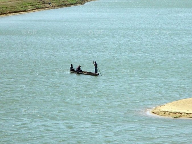 Fleuve Chari, Tchad, 2003. Crédits photo : Claude Hamel/OIF/IEPF