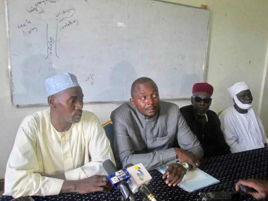 Le porte-parole du canton Djourdjoura au Lac Fitri, Abdelmoutalib Darri. Alwihda Info Le porte-parole du canton Djourdjoura au Lac Fitri, Abdelmoutalib Darri. Alwihda Info