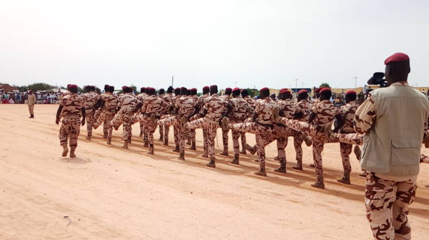 En images : défilé militaire du 11 août à Abéché En images : défilé militaire du 11 août à Abéché
