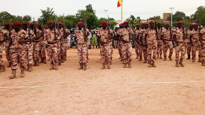 En images : défilé militaire du 11 août à Abéché En images : défilé militaire du 11 août à Abéché
