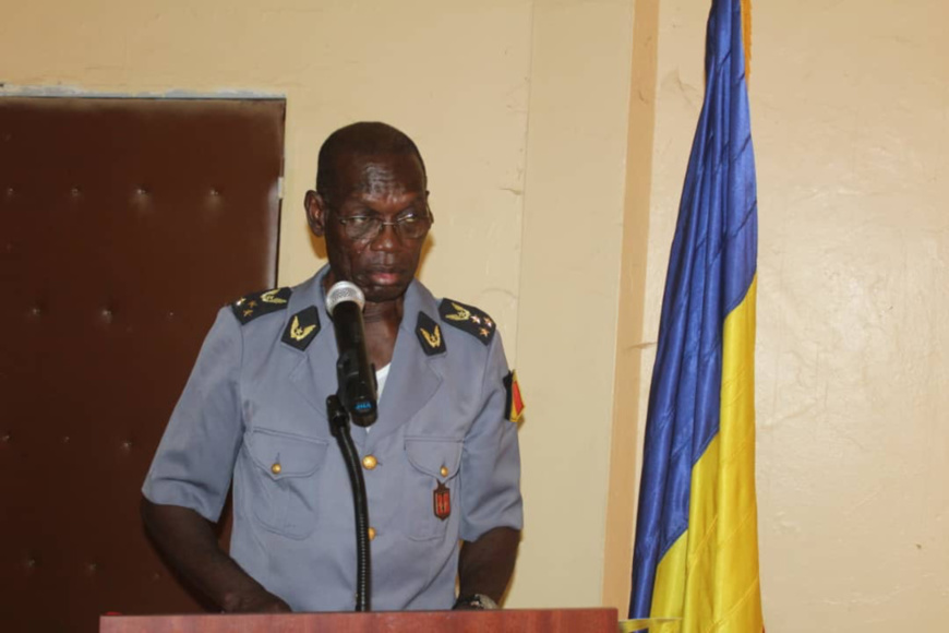 Tchad : l'armée se forme en soins aux blessés en situation de combat tactique Tchad : l'armée se forme en soins aux blessés en situation de combat tactique