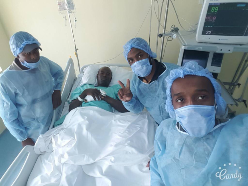 Le colonel Dadi Chidi Kokei, soigné dans un hôpital.