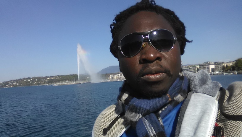 Le styliste-modéliste, Deoutol Narcisse, présente le rapport de 8 mois de séjour en France Le styliste-modéliste, Deoutol Narcisse, présente le rapport de 8 mois de séjour en France