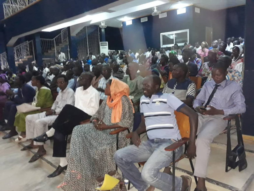 Tchad : trois œuvres primées dans un festival littéraire Tchad : trois œuvres primées dans un festival littéraire