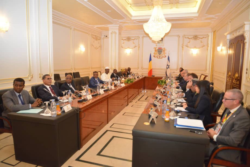 Idriss Déby appelle au dialogue entre Israël et la Palestine Idriss Déby appelle au dialogue entre Israël et la Palestine