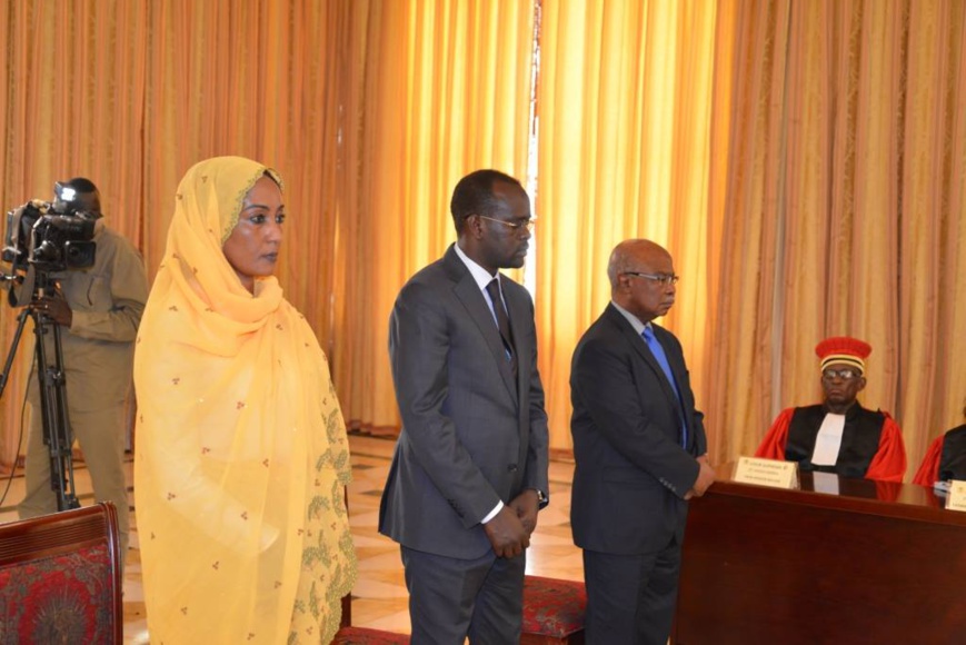 Tchad: trois ministres prêtent serment à la Présidence. Tchad: trois ministres prêtent serment à la Présidence.