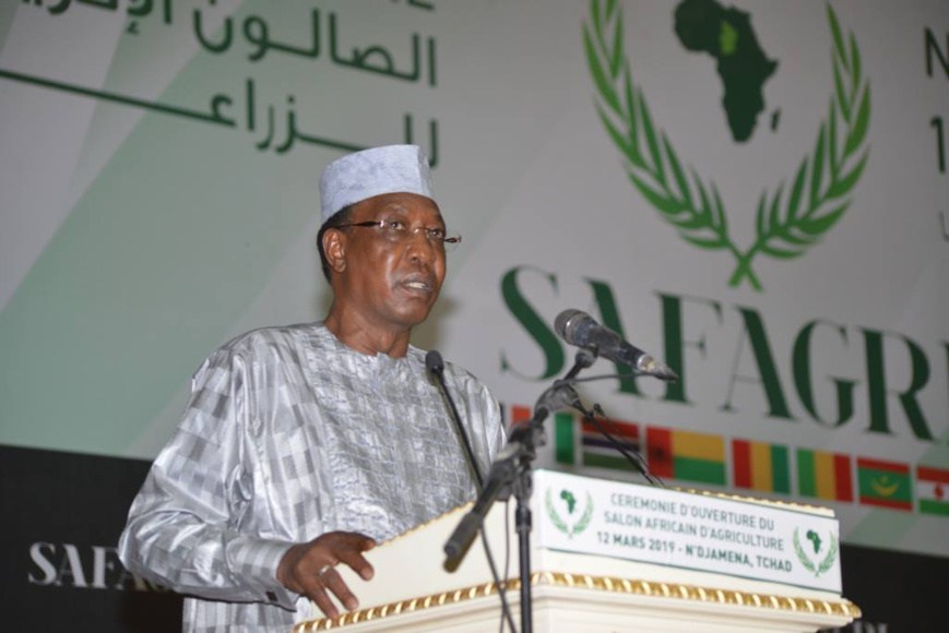 Tchad : "la pauvreté fertilise le terreau du terrorisme", Idriss Déby. Tchad : "la pauvreté fertilise le terreau du terrorisme", Idriss Déby.