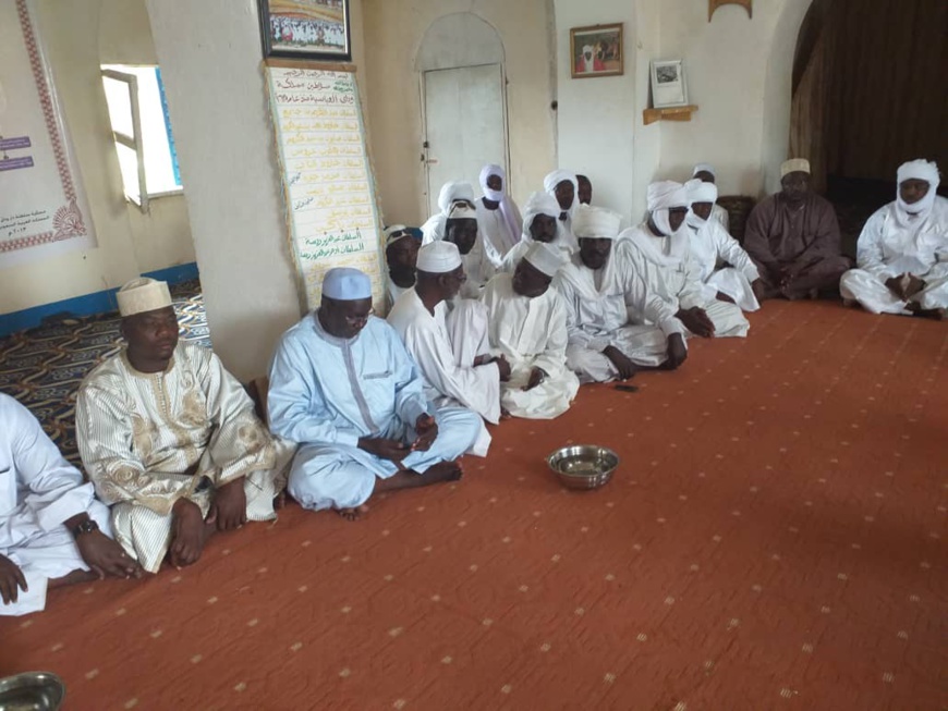 #Tchad : "Nous respectons notre président, qu'il nous respecte", colère après la désignation du nouveau Sultan du Ouaddaï. © Alwihda Info #Tchad : "Nous respectons notre président, qu'il nous respecte", colère après la désignation du nouveau Sultan du Ouaddaï. © Alwihda Info