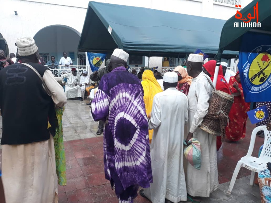 Tchad : le MPS et les partis alliés célèbrent l'an 3 du mandat présidentiel. © Alwihda Info Tchad : le MPS et les partis alliés célèbrent l'an 3 du mandat présidentiel. © Alwihda Info