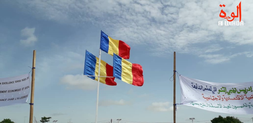 Tchad : imposant défilé militaire à Abéché Tchad : imposant défilé militaire à Abéché