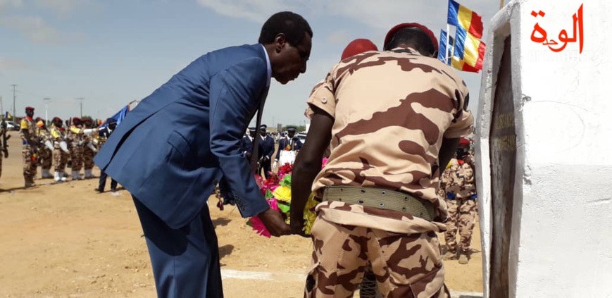 Tchad : imposant défilé militaire à Abéché Tchad : imposant défilé militaire à Abéché