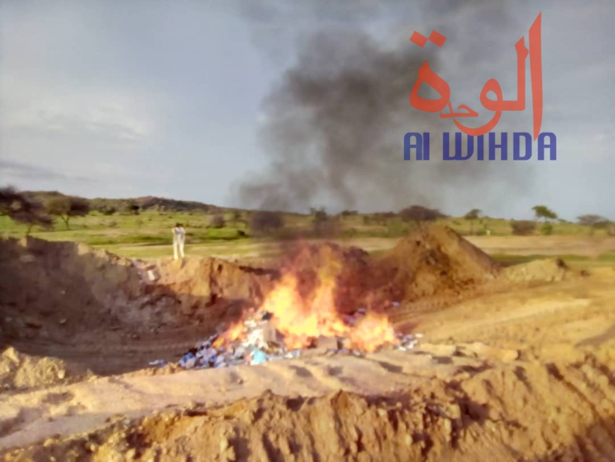 En images : retour sur la visite du ministre de la Justice Djimet Arabi à l'Est du Tchad En images : retour sur la visite du ministre de la Justice Djimet Arabi à l'Est du Tchad