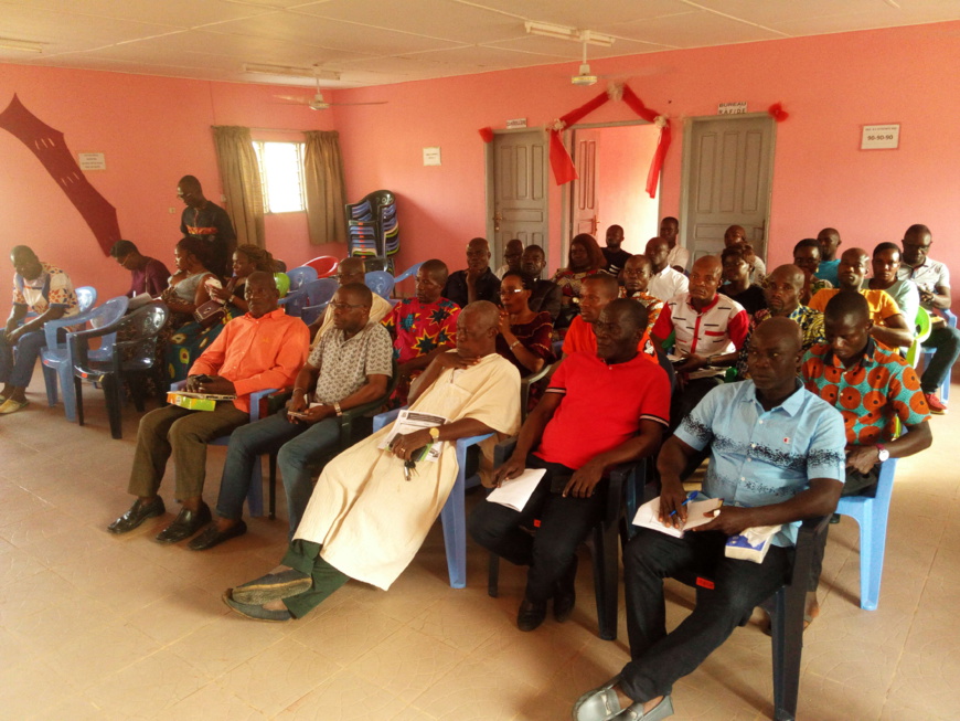 Côte d’Ivoire/Mutuelle pour le développement de Kéibly (Bloléquin) : « C’est un outil de cohésion et de rapprochement… », affirme Douho Donald Côte d’Ivoire/Mutuelle pour le développement de Kéibly (Bloléquin) : « C’est un outil de cohésion et de rapprochement… », affirme Douho Donald