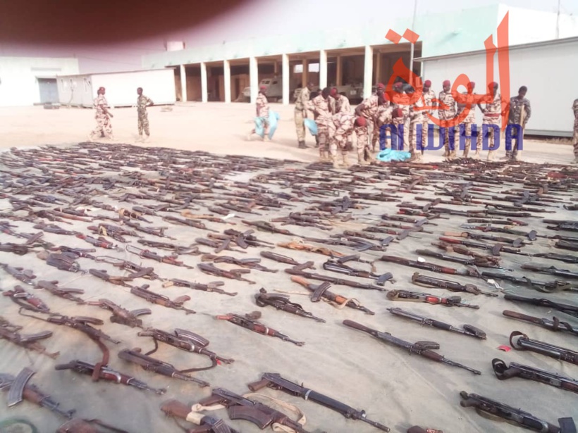 Tchad : saisie record de 678 armes, 6 bazooka et 4000 munitions Tchad : saisie record de 678 armes, 6 bazooka et 4000 munitions