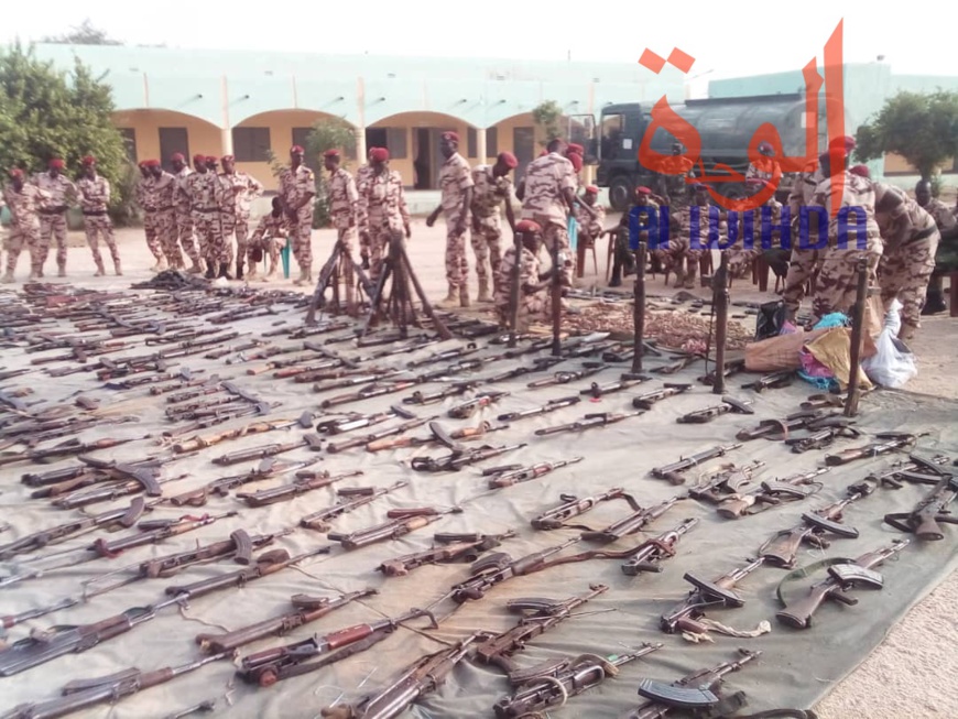 Tchad : saisie record de 678 armes, 6 bazooka et 4000 munitions Tchad : saisie record de 678 armes, 6 bazooka et 4000 munitions