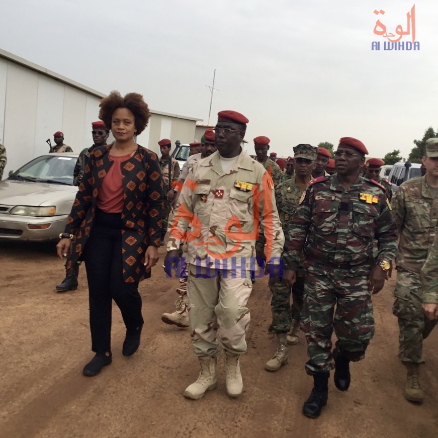 Tchad : une deuxième vague de matériel militaire livré par les USA. © Alwihda Info Tchad : une deuxième vague de matériel militaire livré par les USA. © Alwihda Info