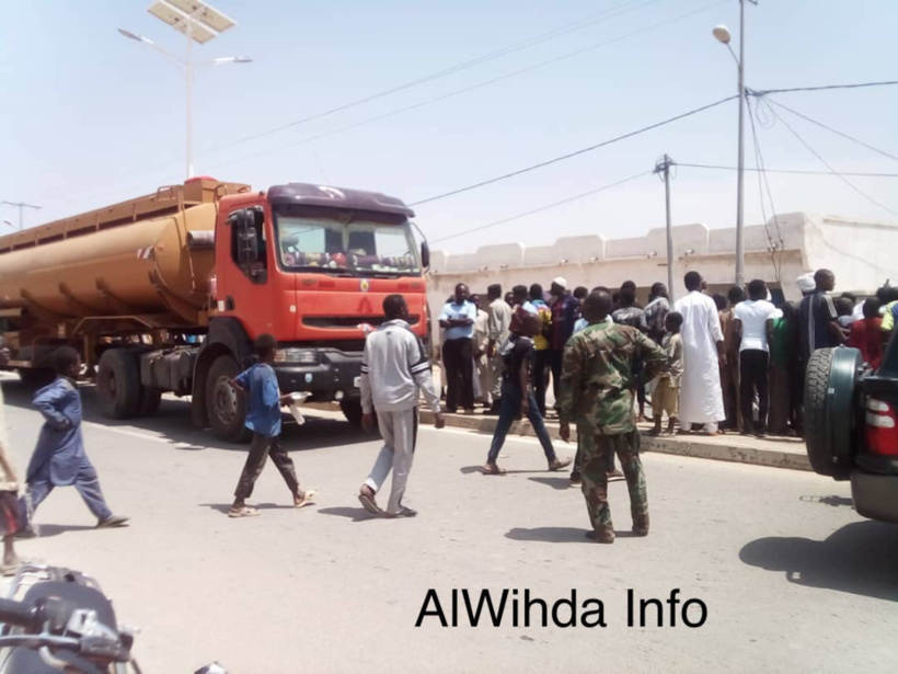 Tchad : un mort dans un accident entre un gros porteur et une moto Tchad : un mort dans un accident entre un gros porteur et une moto