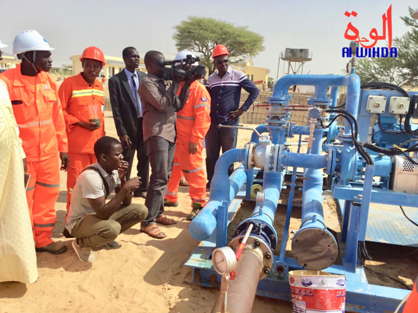 Tchad : le directeur de la SHT inspecte les installations de la raffinerie de Rig-Rig Tchad : le directeur de la SHT inspecte les installations de la raffinerie de Rig-Rig