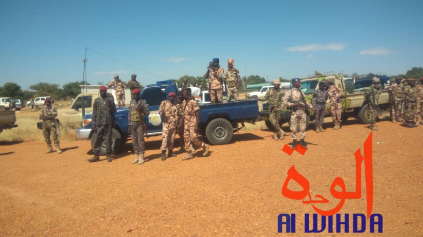 Tchad - état d'urgence : les ministres de la défense et de l'administration à Goz Beida (vidéo)