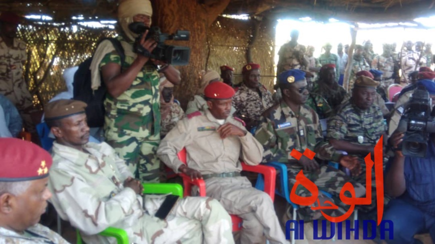 Tchad : un impressionnant arsenal de guerre présenté au ministre de la défense Tchad : un impressionnant arsenal de guerre présenté au ministre de la défense