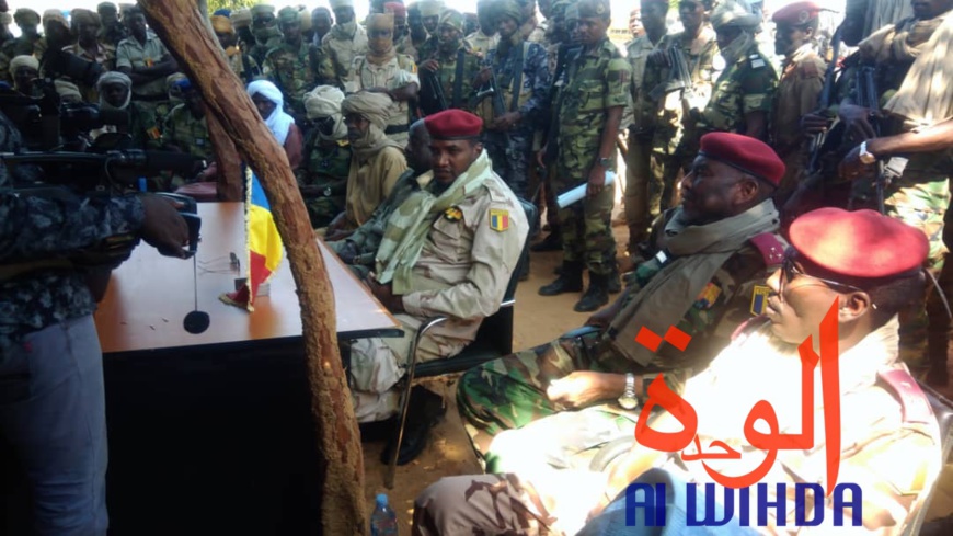 Tchad : un impressionnant arsenal de guerre présenté au ministre de la défense Tchad : un impressionnant arsenal de guerre présenté au ministre de la défense