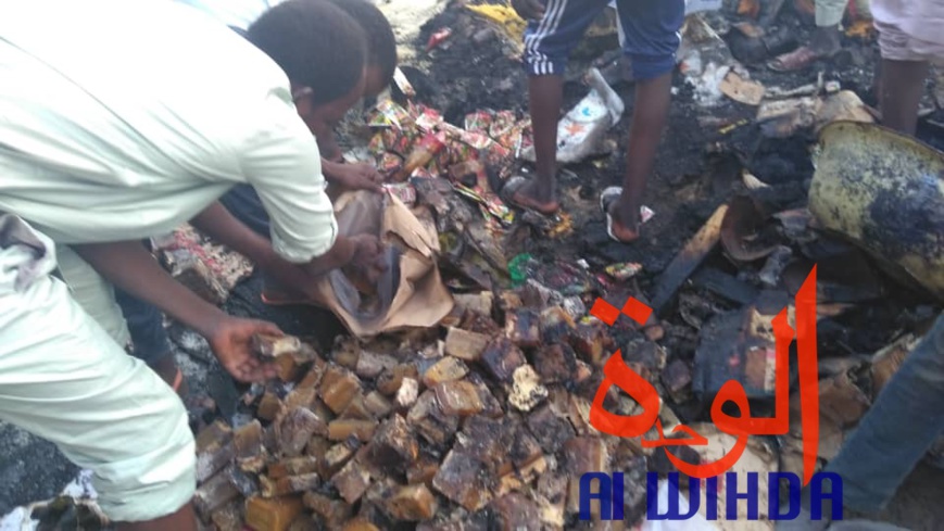 Tchad : scène de désolation au marché de Dembé ce matin après l'incendie Tchad : scène de désolation au marché de Dembé ce matin après l'incendie