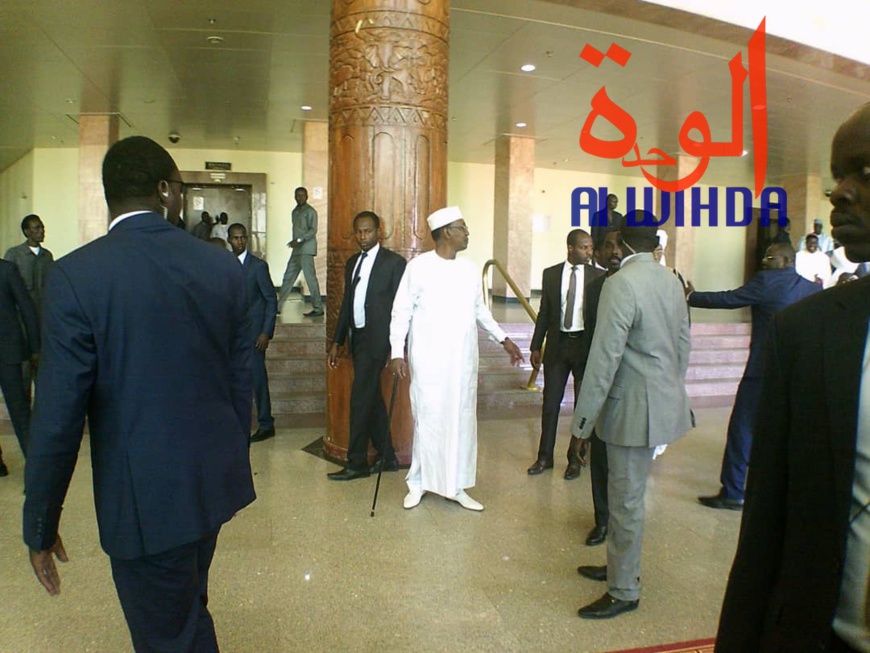 Le président Idriss Déby le lundi 2 décembre 2019 au Palais du 15 janvier lors de la journée de prière pour la paix, la cohabitation pacifique et la concorde nationale. © Alwihda Info Le président Idriss Déby le lundi 2 décembre 2019 au Palais du 15 janvier lors de la journée de prière pour la paix, la cohabitation pacifique et la concorde nationale. © Alwihda Info