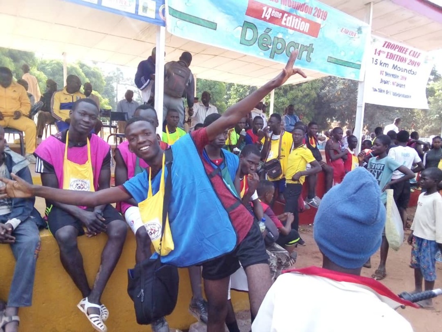 Tchad : des exploits lors du 14e semi-marathon de Moundou. © Alwihda Info/G.A. Tchad : des exploits lors du 14e semi-marathon de Moundou. © Alwihda Info/G.A.