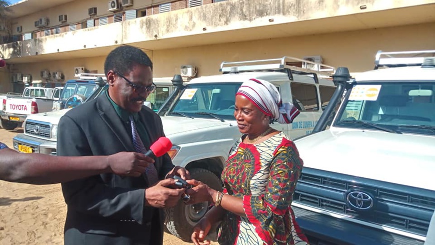 Tchad : deux ambulances offertes au ministère de la Santé publique. © MSP Tchad : deux ambulances offertes au ministère de la Santé publique. © MSP