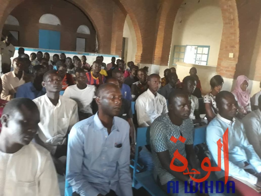 Tchad : le parti du cheval blanc installe son bureau départemental de Ouara Tchad : le parti du cheval blanc installe son bureau départemental de Ouara