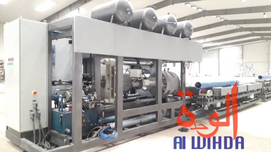 Le Made in Tchad s'impose avec l'usine de fabrication de tuyaux de Farcha. © Alwihda Info Le Made in Tchad s'impose avec l'usine de fabrication de tuyaux de Farcha. © Alwihda Info