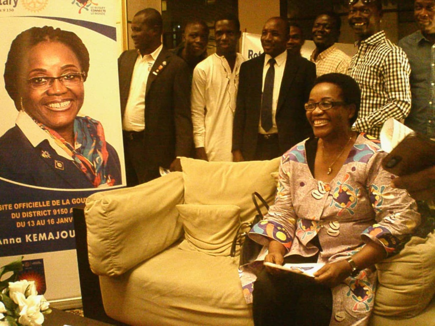 Tchad : la gouverneure du district 9150 du Rotary Club International à N'Djamena. © Mahamat Abdramane Ali Kitire/Alwihda Info Tchad : la gouverneure du district 9150 du Rotary Club International à N'Djamena. © Mahamat Abdramane Ali Kitire/Alwihda Info